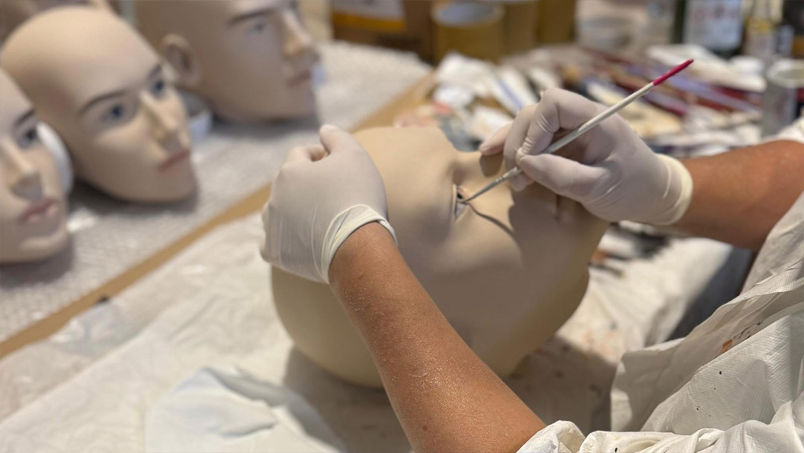 Hand-drawn mannequin