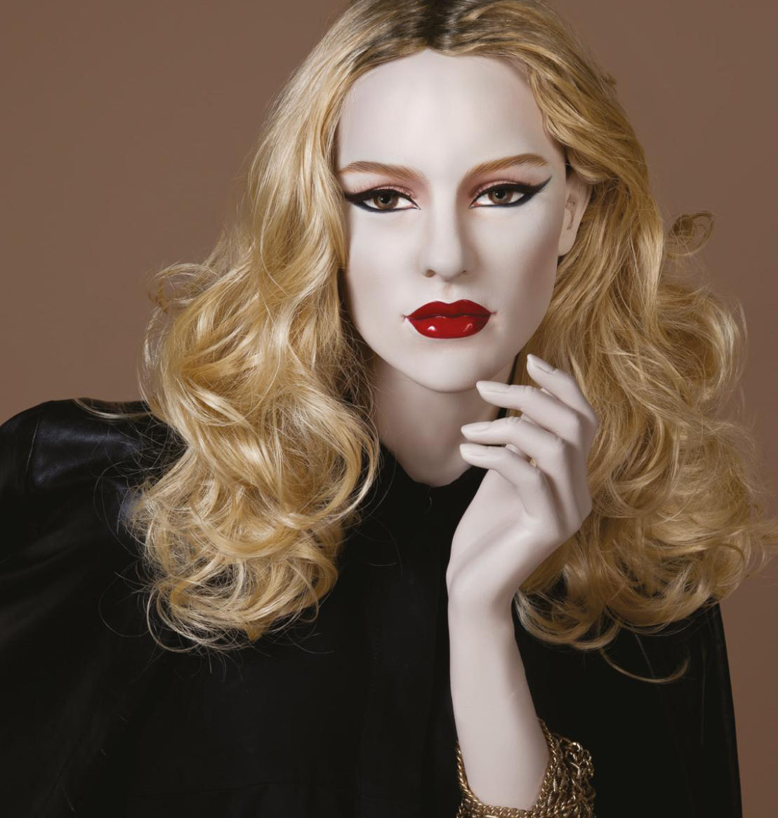 hairstyles on mannequins