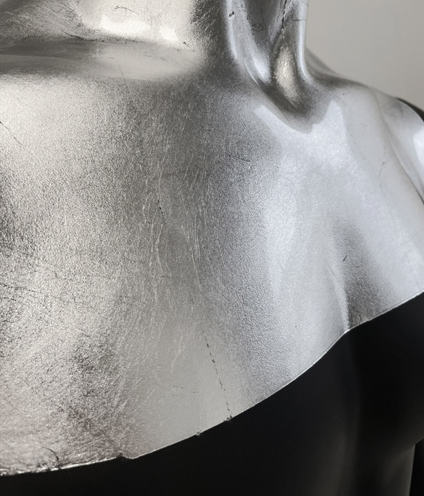 La Rosa Mannequins Silver Leaf focus 3